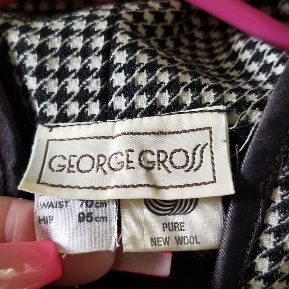 AUTHENTIC VINTAGE GEORGE GROSS WOMEN'S SUIT - Picture 4 of 6